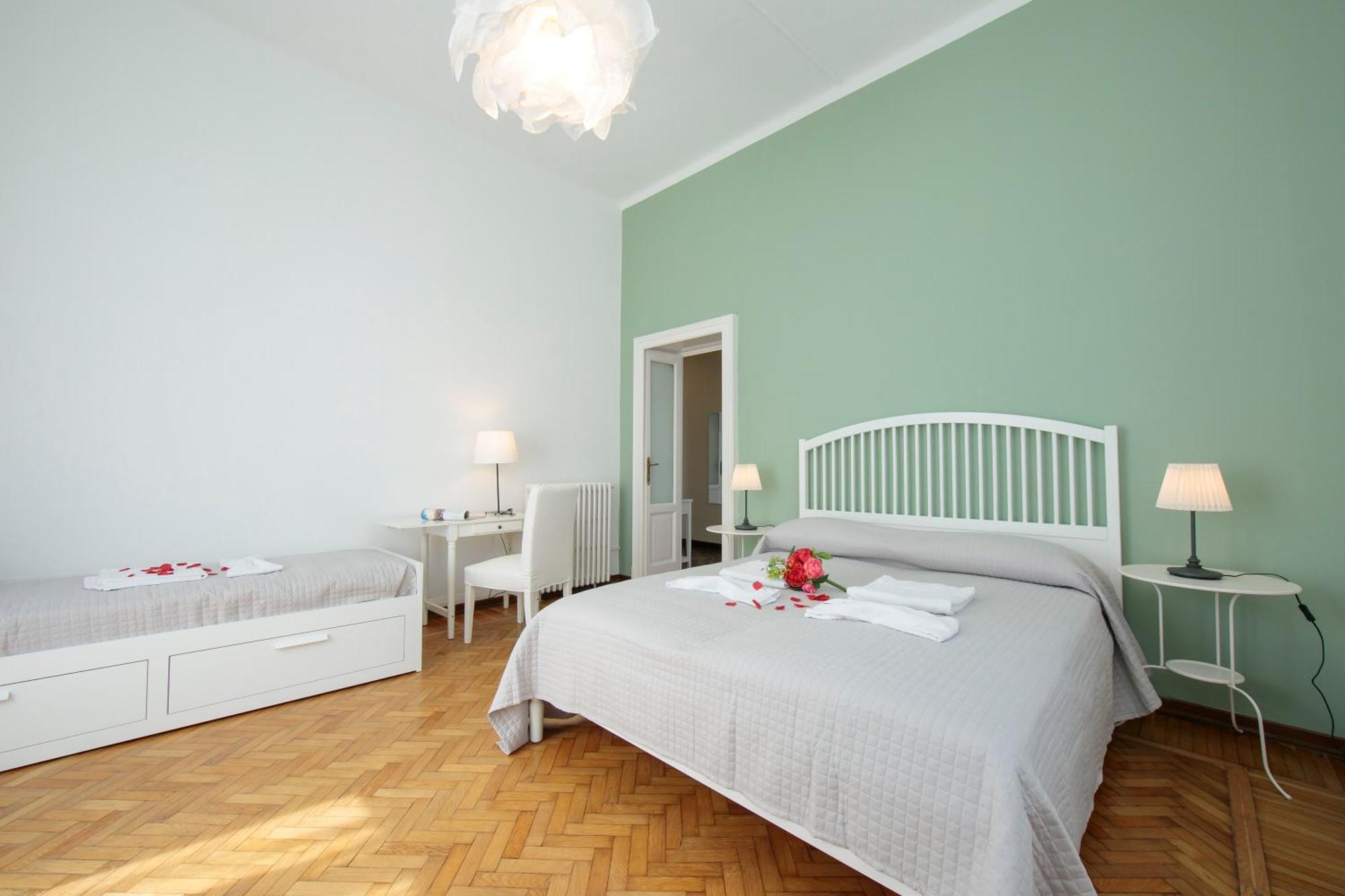 Residenza Oleandro Lake View Luino Center - Happy Rentals Ngoại thất bức ảnh